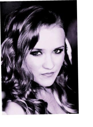 emily-osment-32288